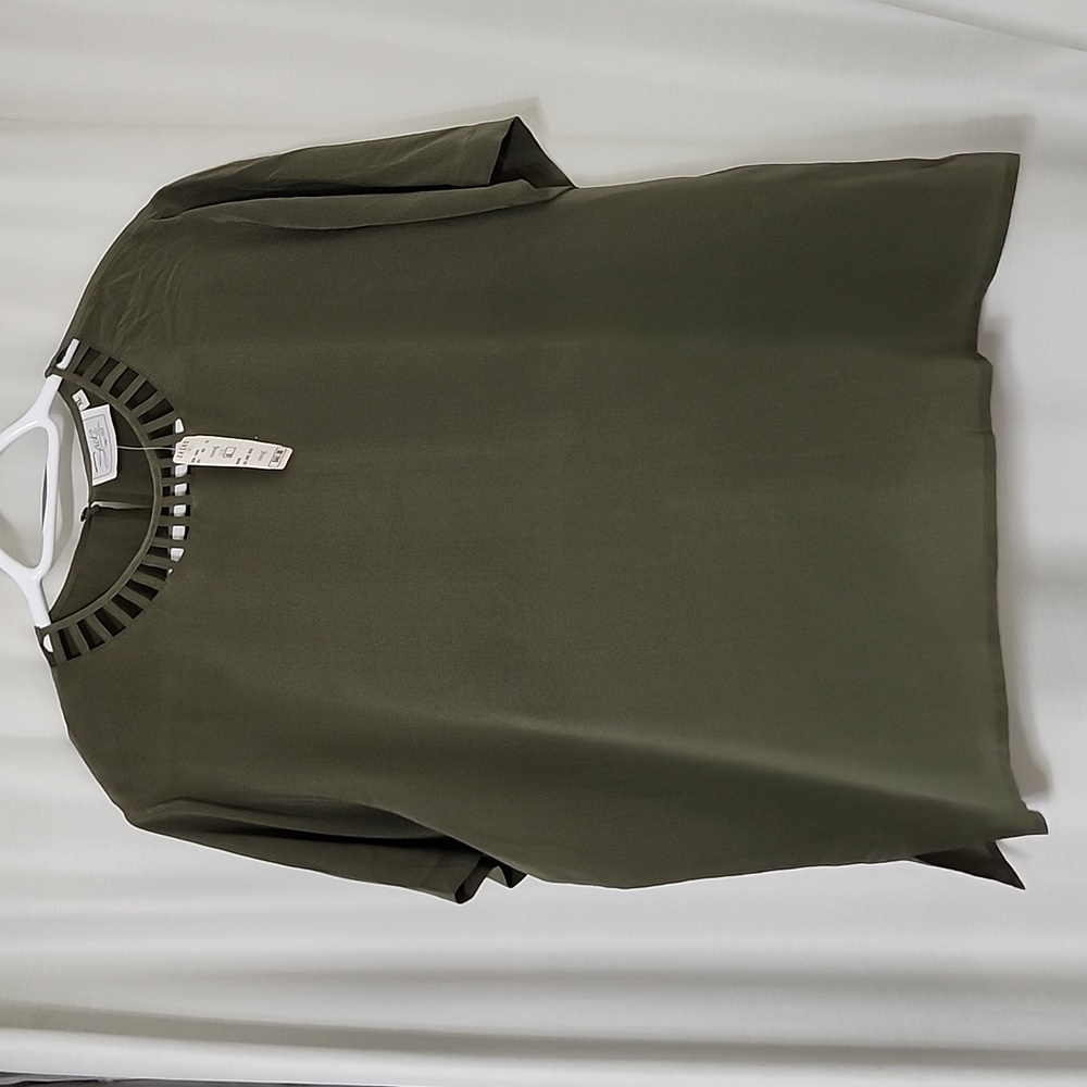 Zacks top 100% Silk